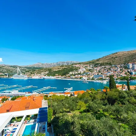 Apartament The Hillside