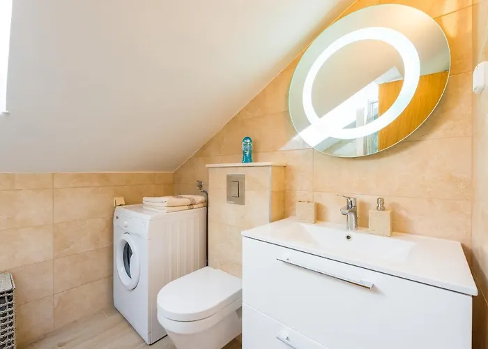 Апартаменты The Hillside *